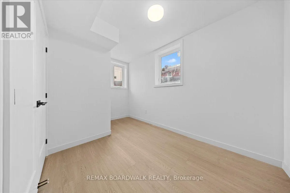 UNIT 1 - 315 SAVARD AVENUE