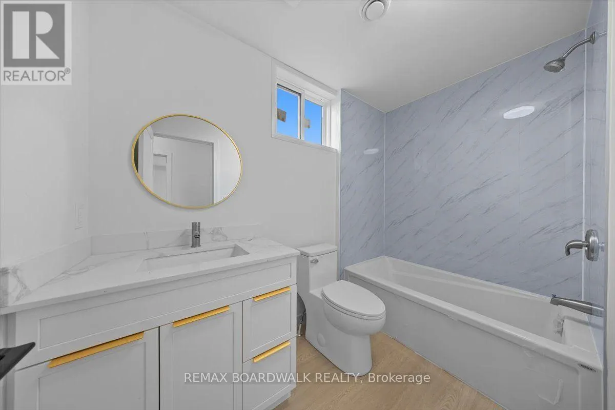 UNIT 3 - 315 SAVARD AVENUE