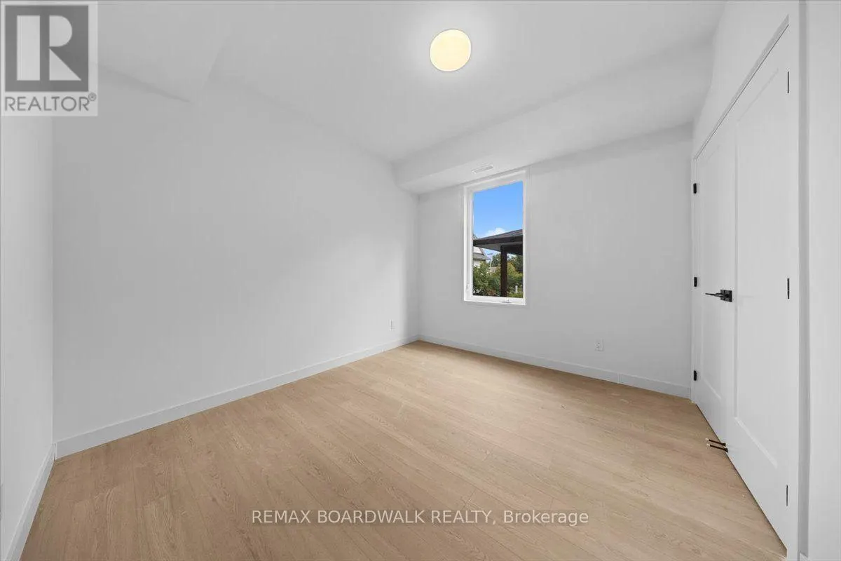 UNIT 3 - 315 SAVARD AVENUE