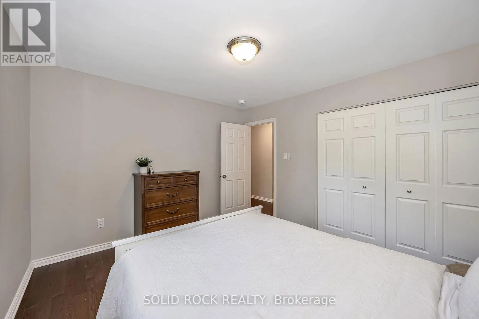 3710 RIVER ROAD