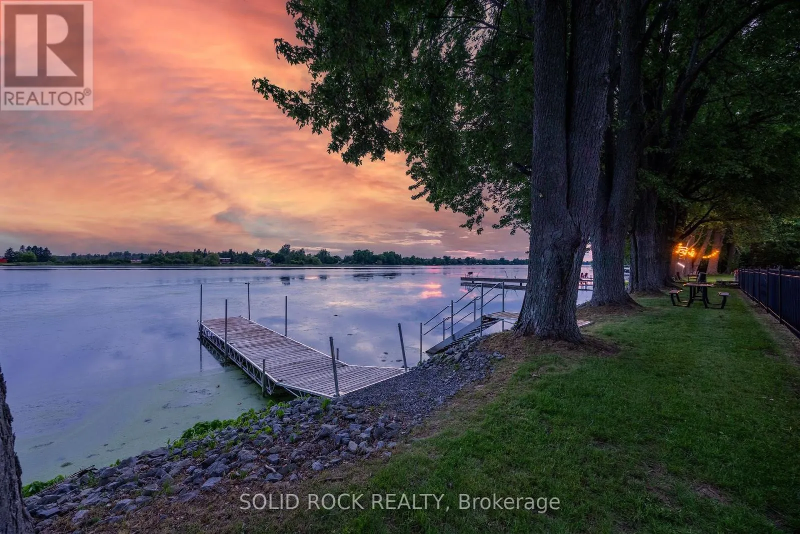 3710 RIVER ROAD