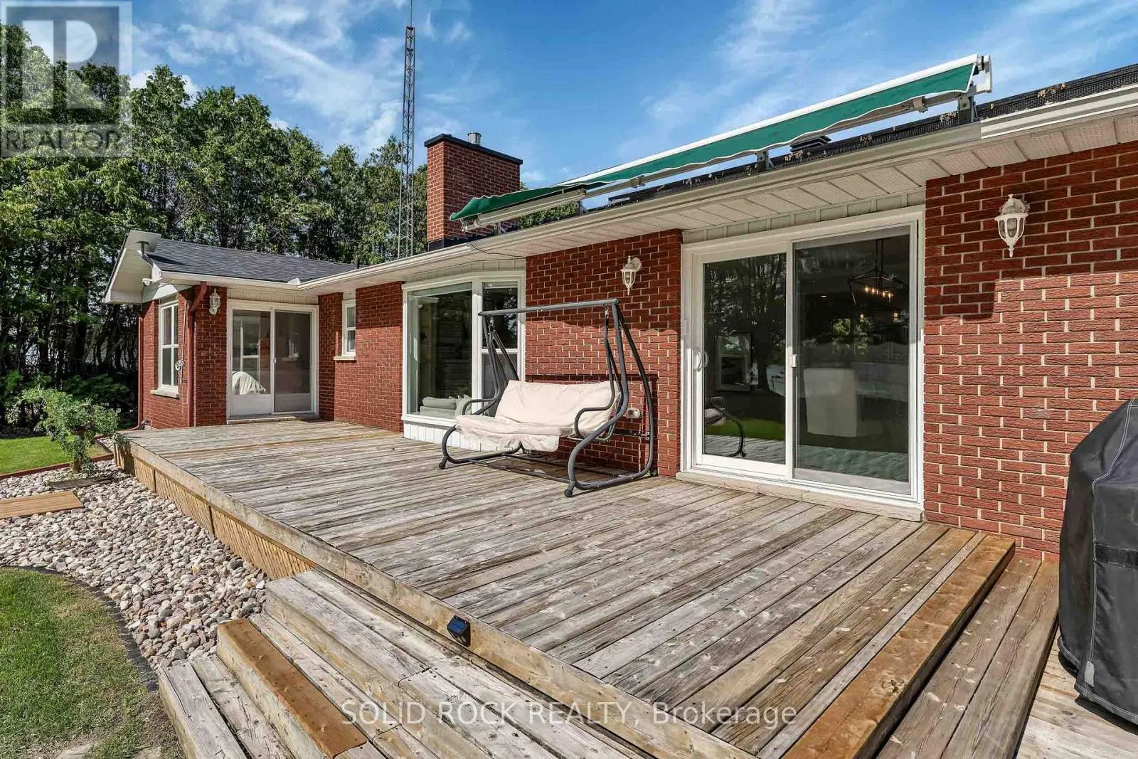 3710 RIVER ROAD