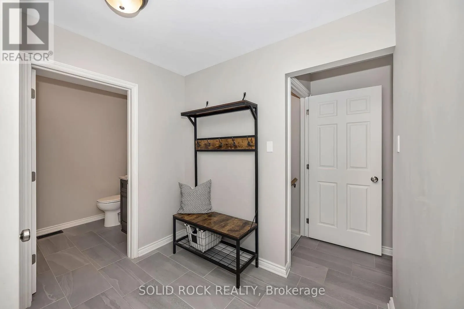 3710 RIVER ROAD
