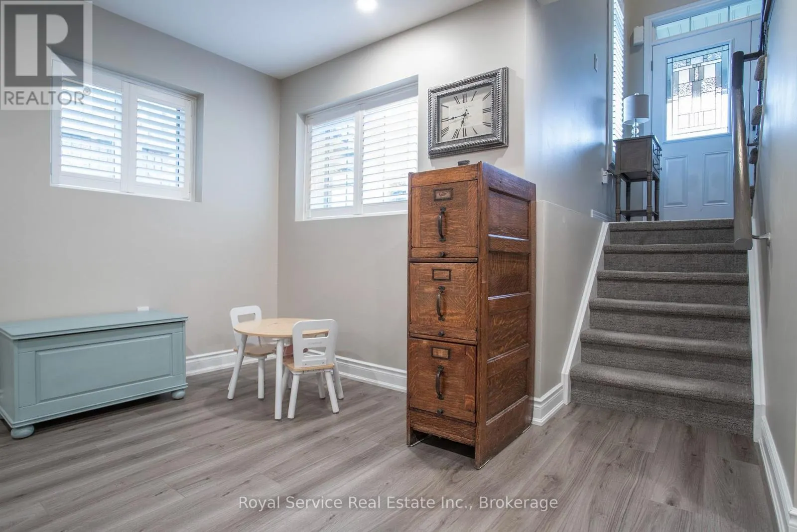 20 GRAINGER CRESCENT