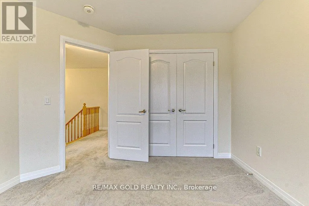 120 HUNTINGFORD TRAIL