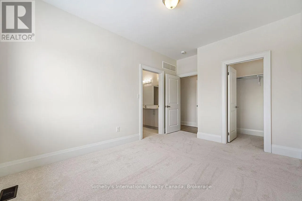 113 CLEMENT LANE