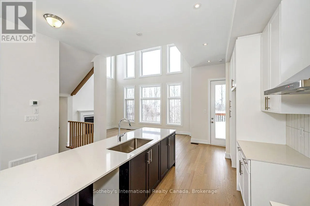 111 CLEMENT LANE