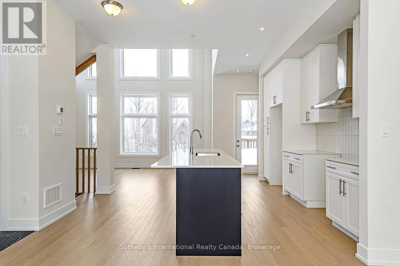 111 CLEMENT LANE