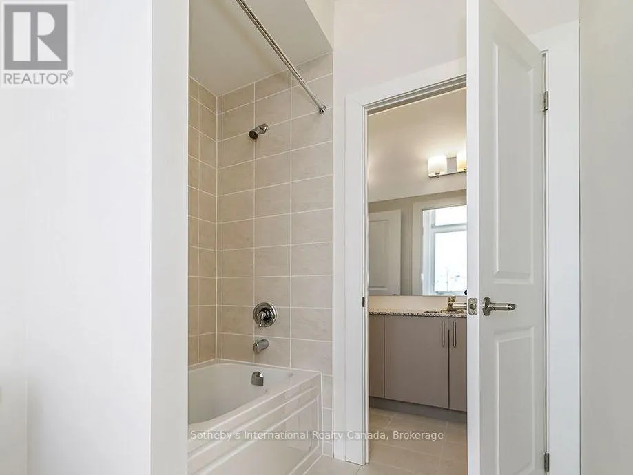 111 CLEMENT LANE