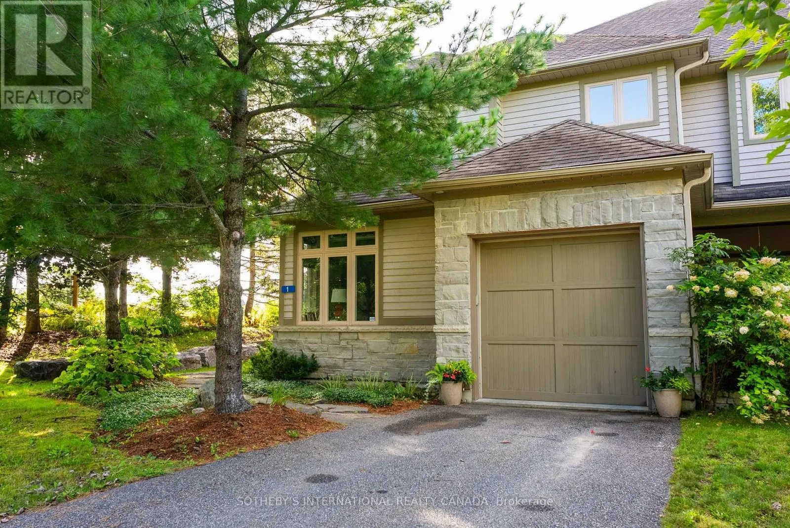 1 DONALD DRIVE