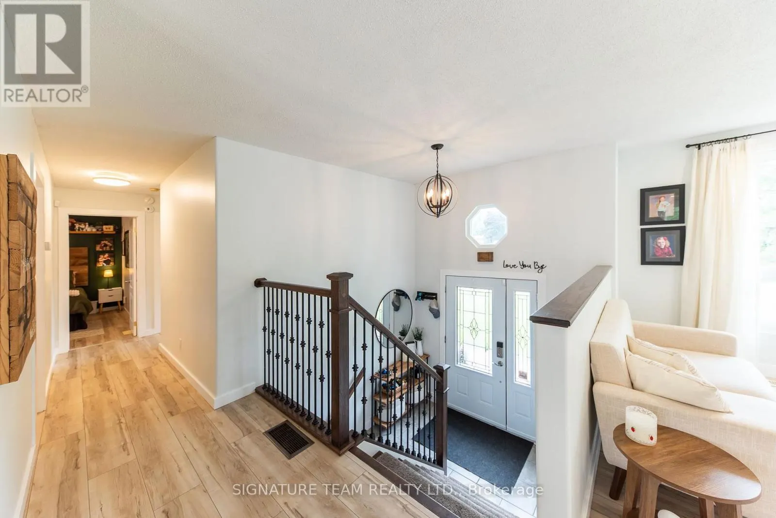 21 LISA CRESCENT