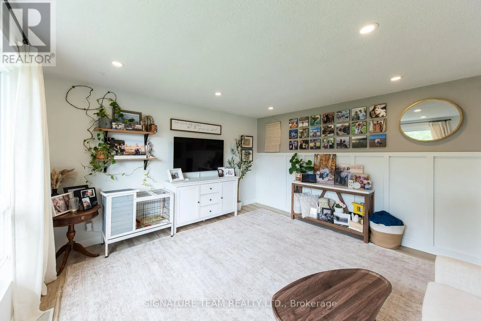21 LISA CRESCENT