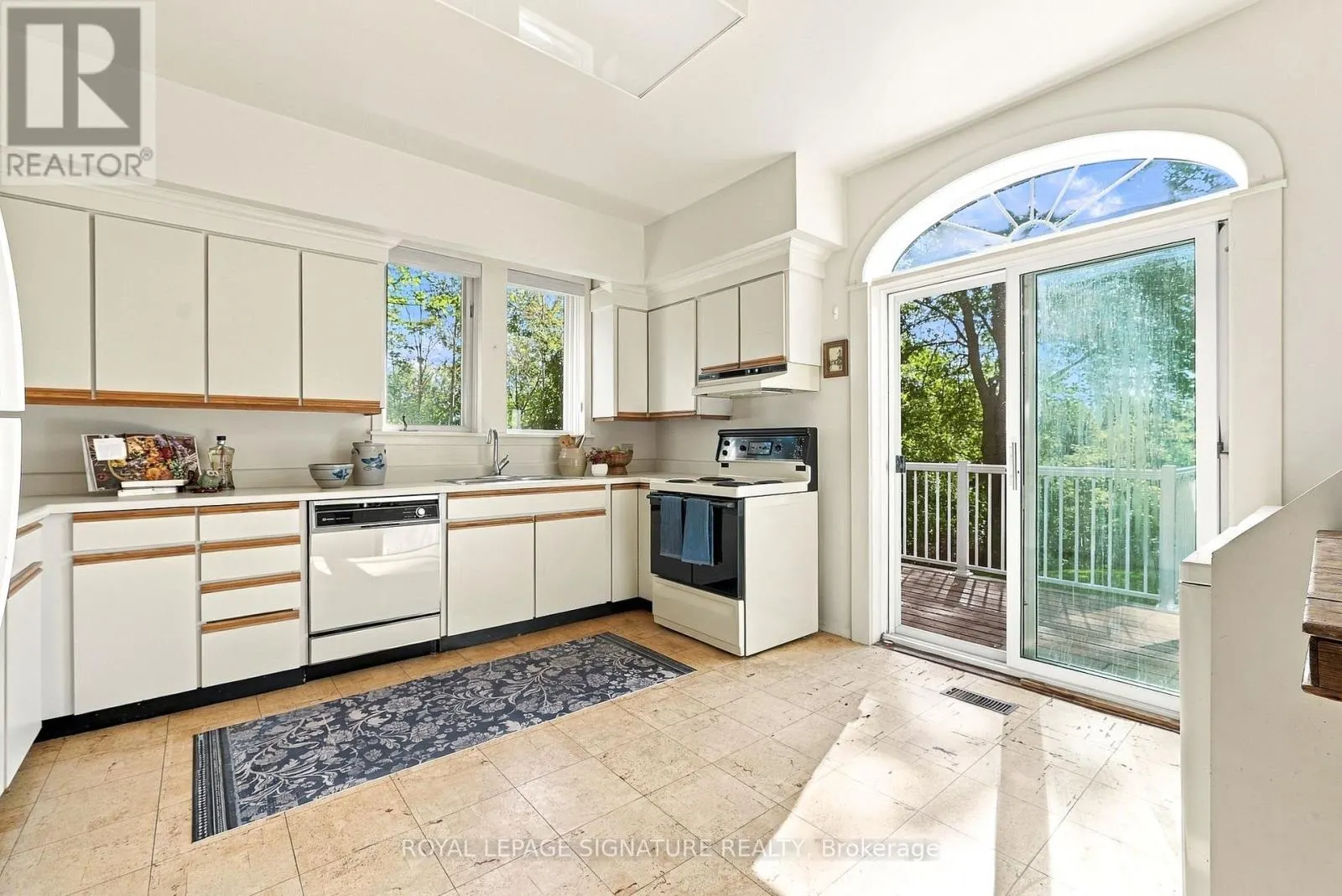 5283 COUNTY ROAD 9