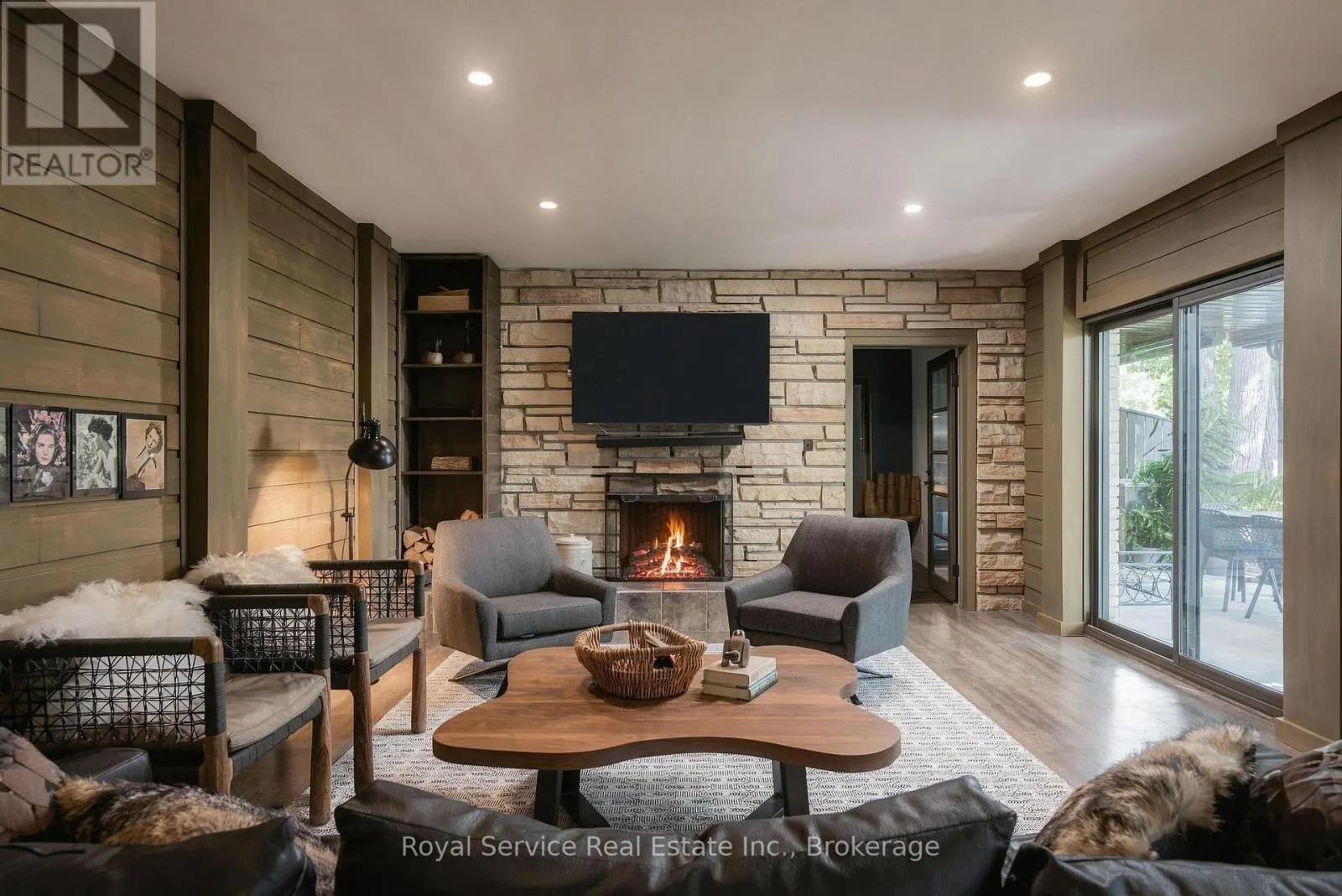 126 RIDGEWOOD ROAD