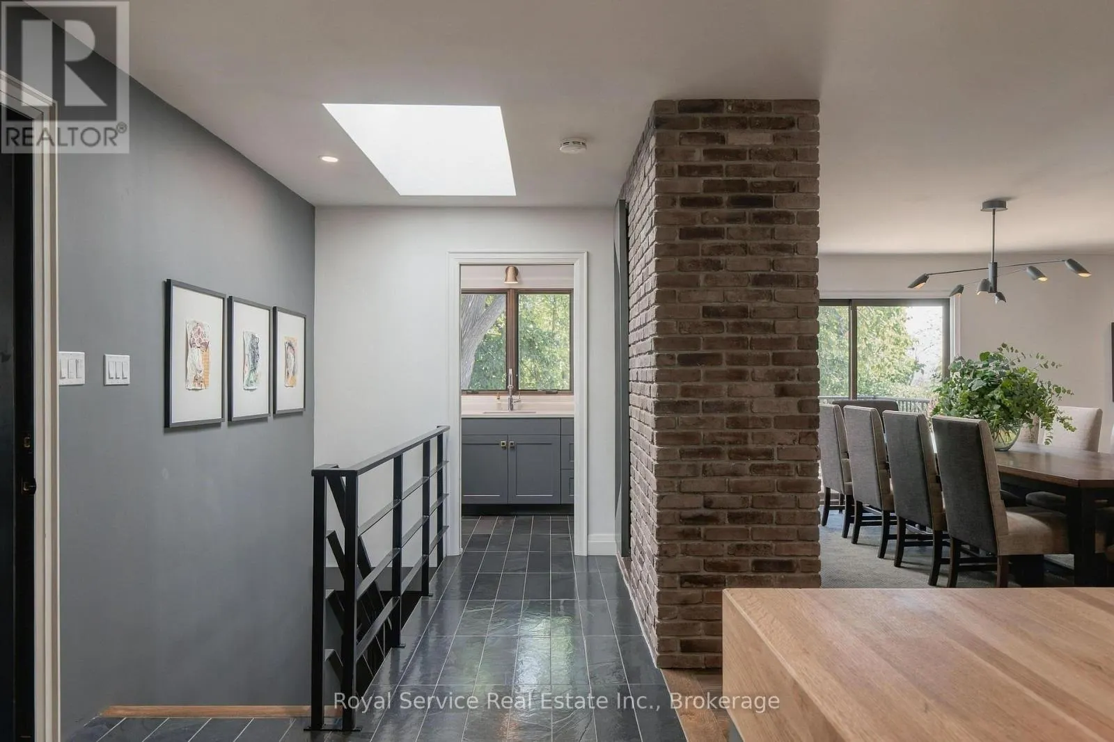 126 RIDGEWOOD ROAD