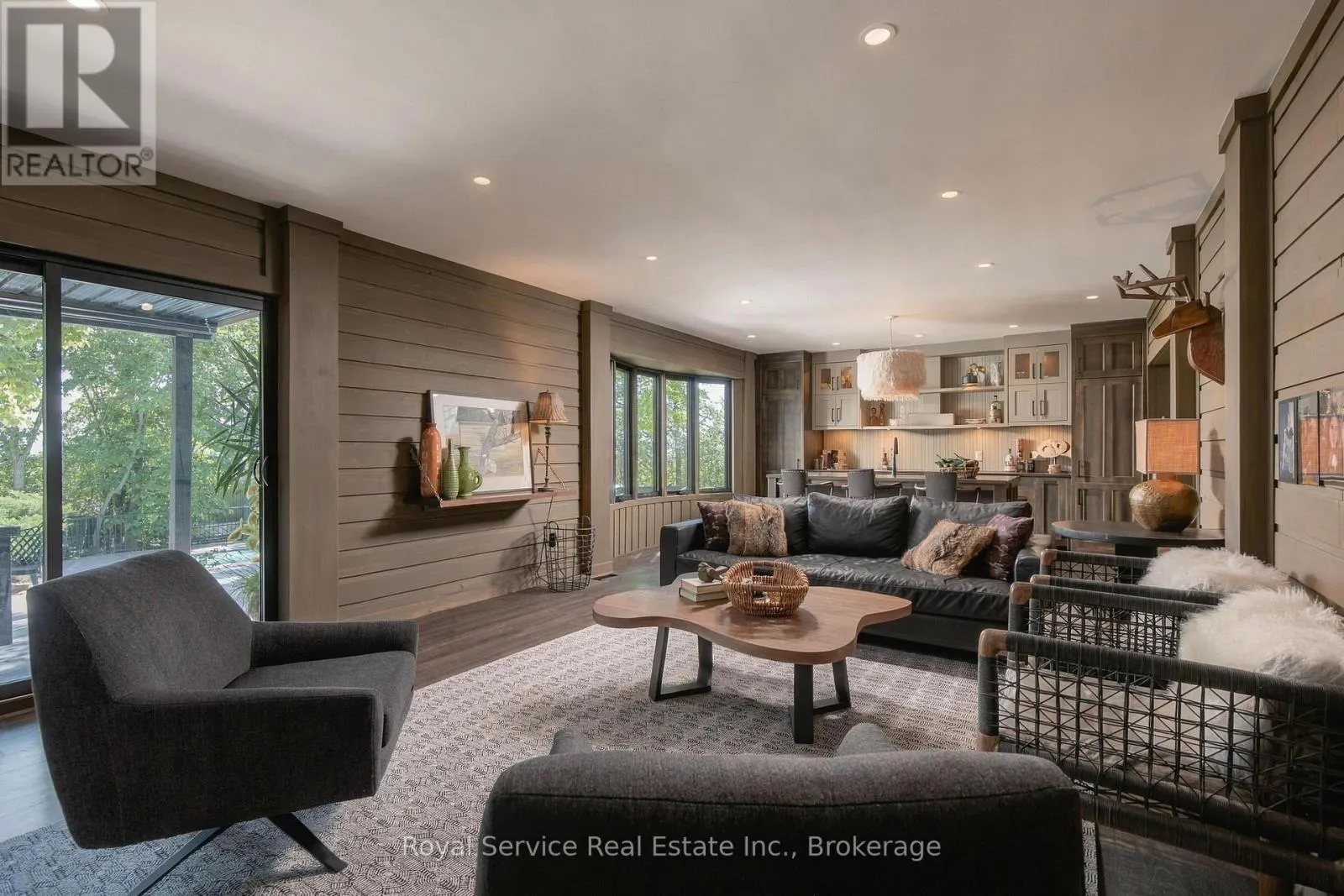 126 RIDGEWOOD ROAD