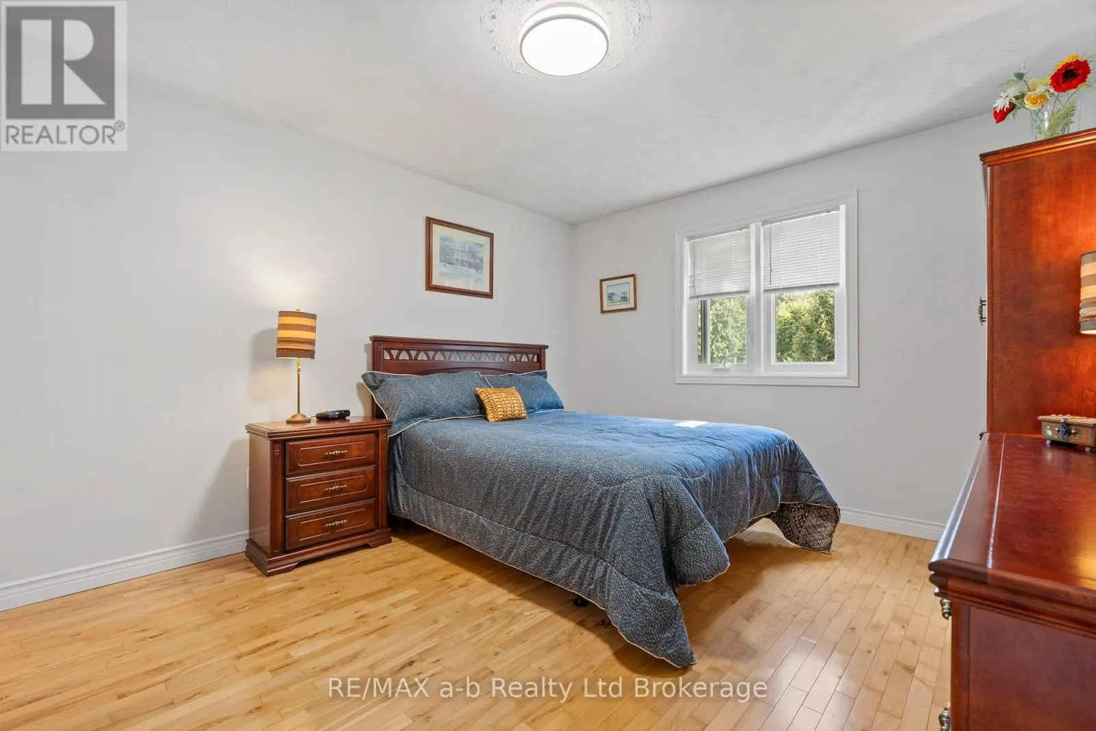 48 DENRICH AVENUE