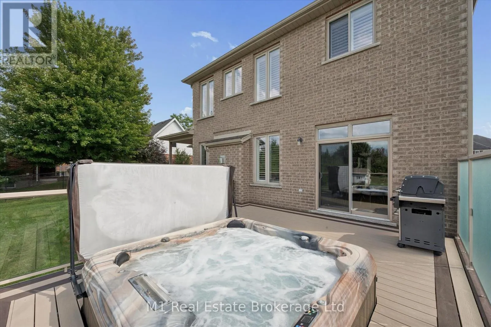 54 DOLMAN STREET