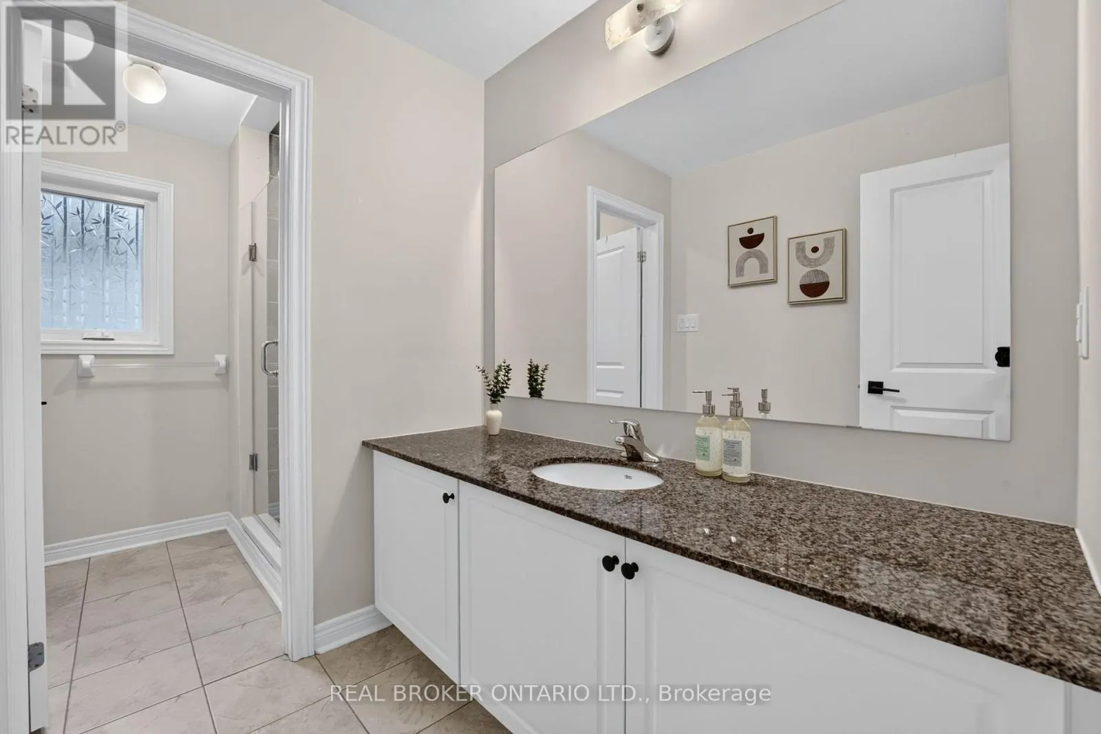 205 SHOREVIEW DRIVE