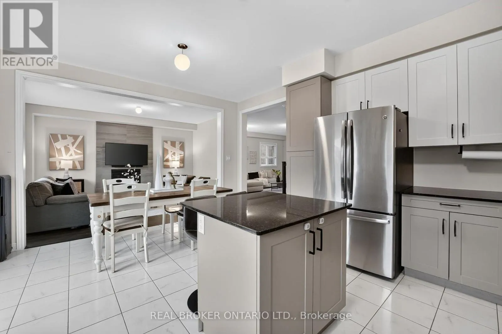 205 SHOREVIEW DRIVE