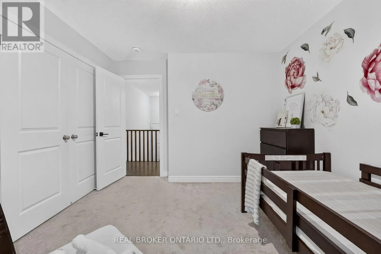 205 SHOREVIEW DRIVE