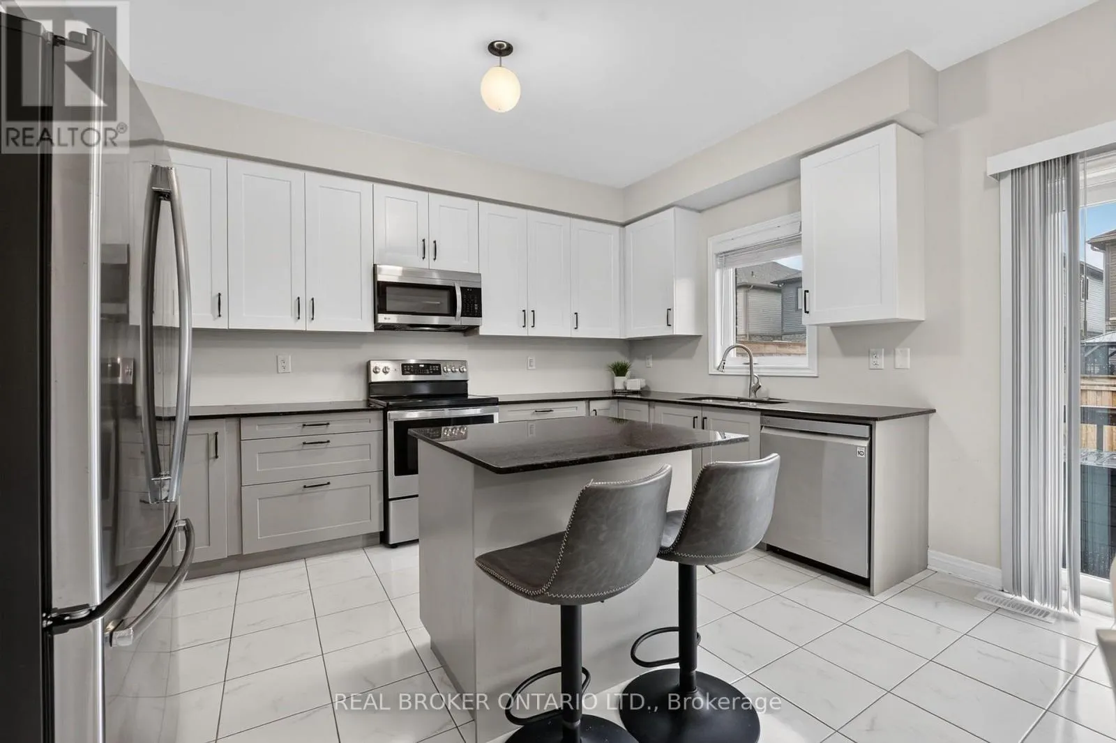 205 SHOREVIEW DRIVE