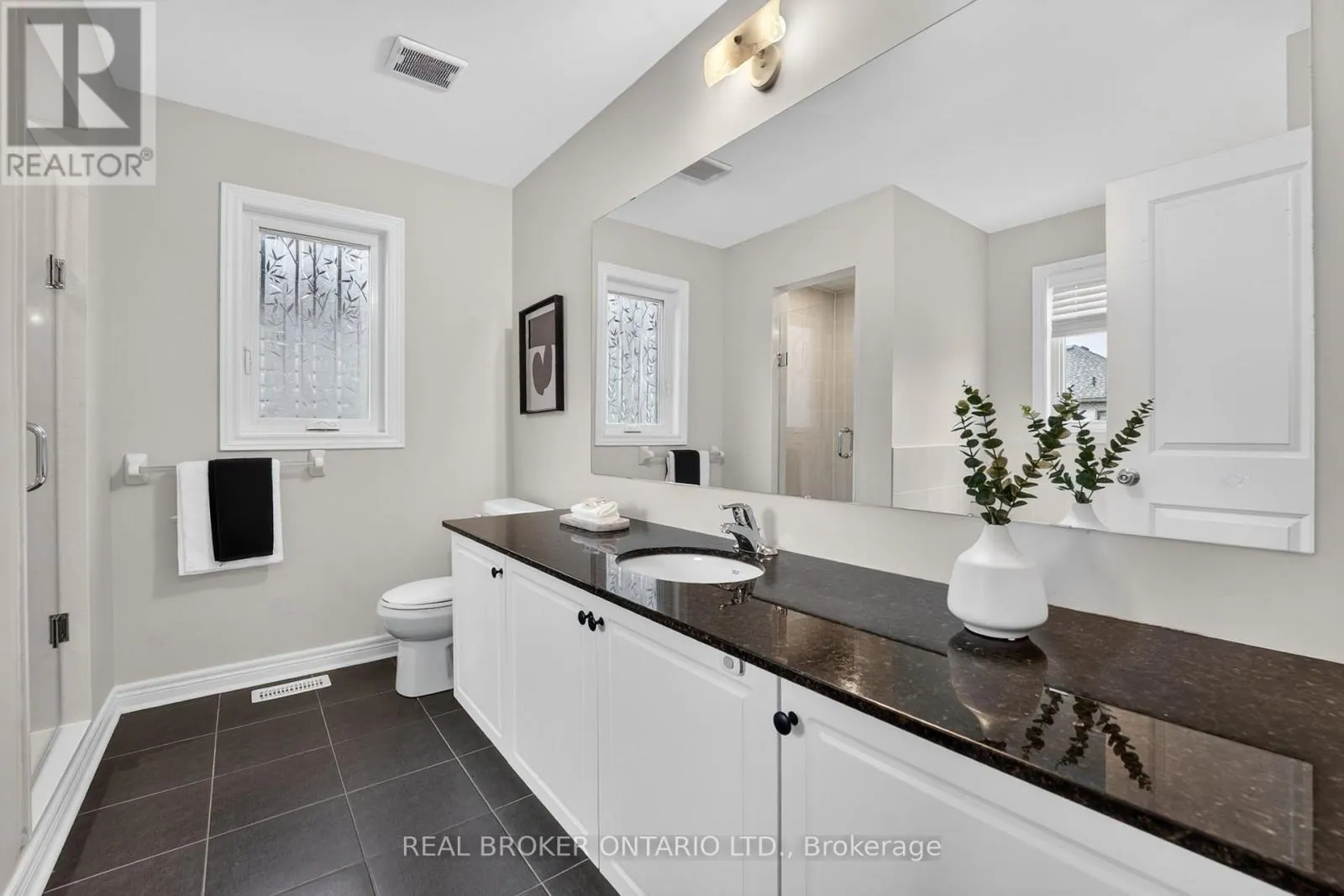205 SHOREVIEW DRIVE