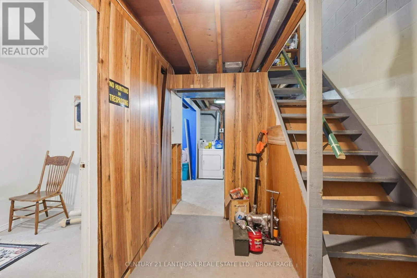 16 WINCHESTER DRIVE