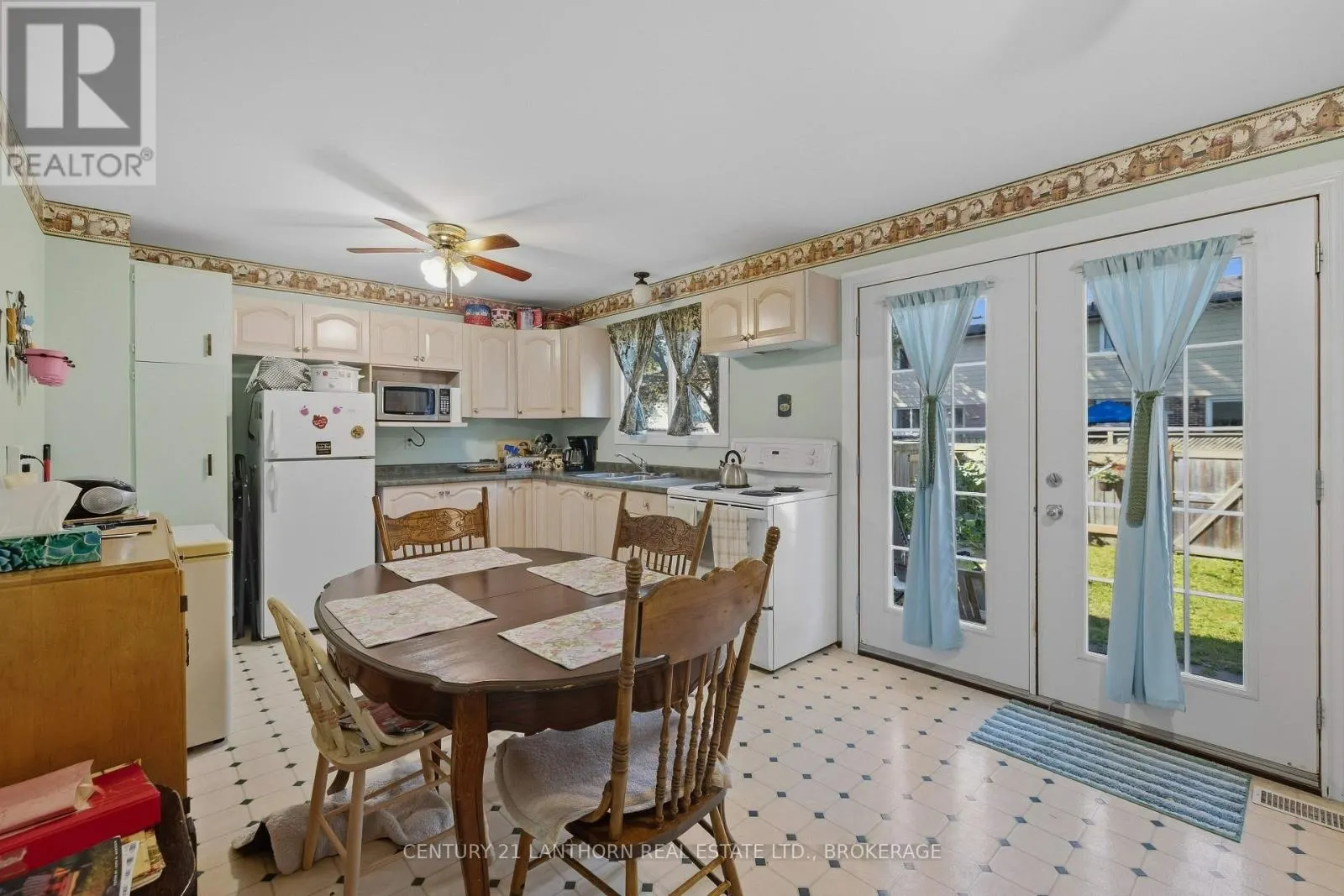 16 WINCHESTER DRIVE