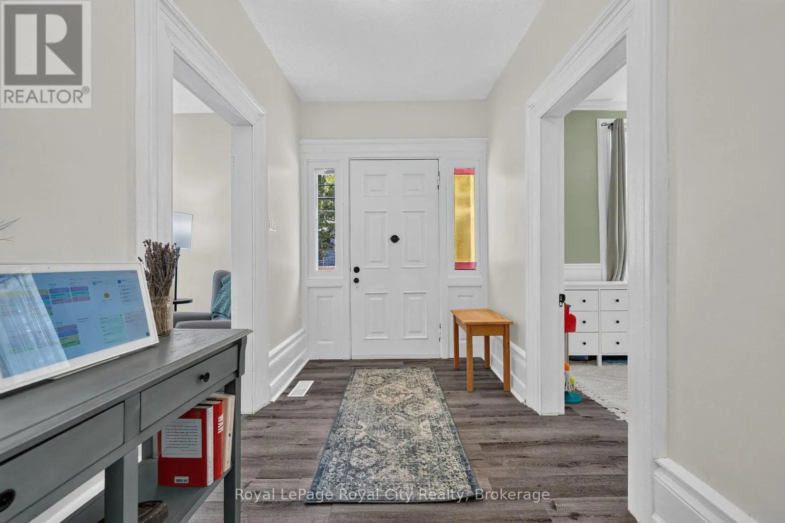 393 MAIN STREET S