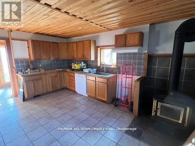 211 BURNT RIVER ROAD