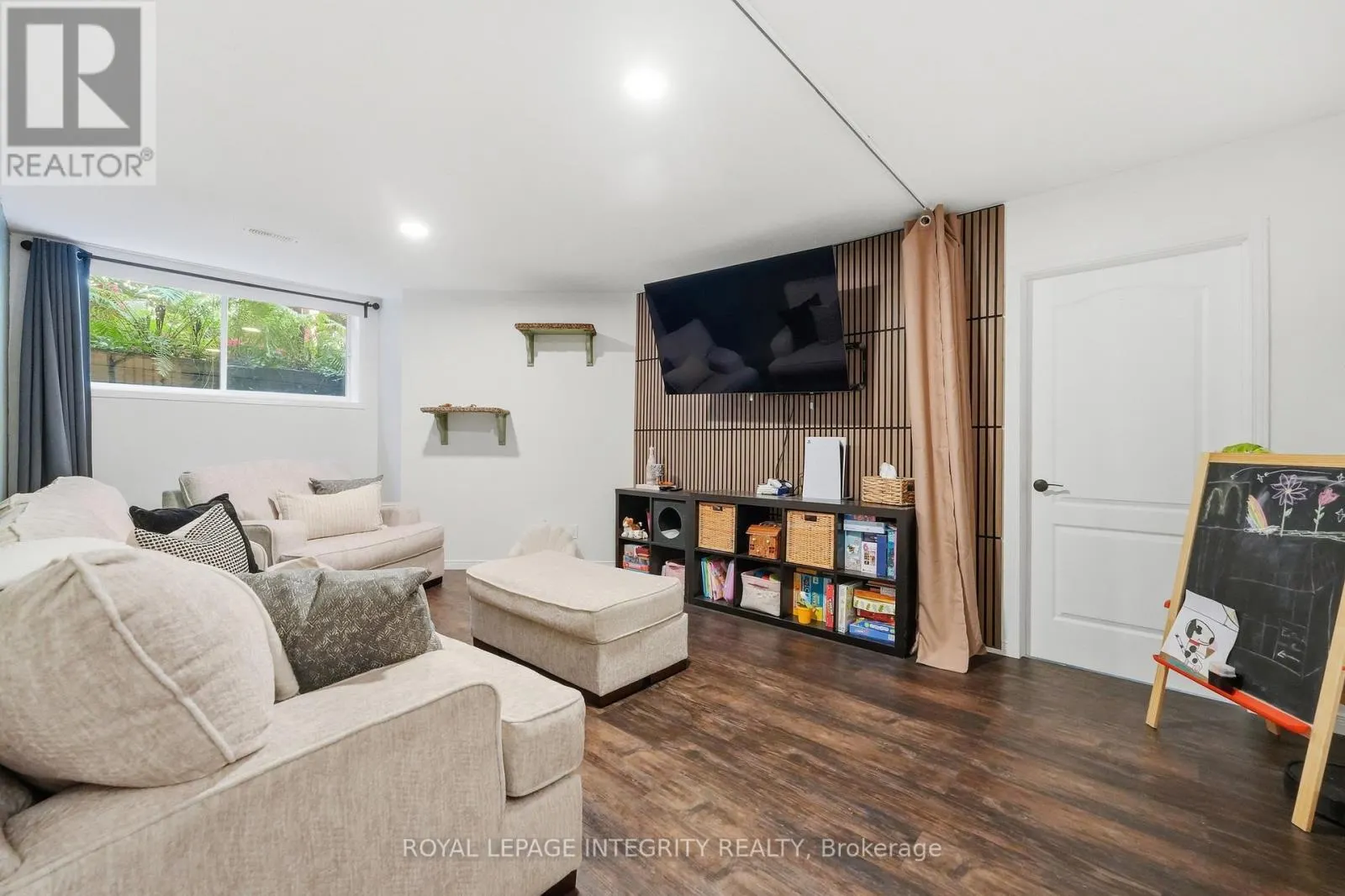 1341 HALTON TERRACE