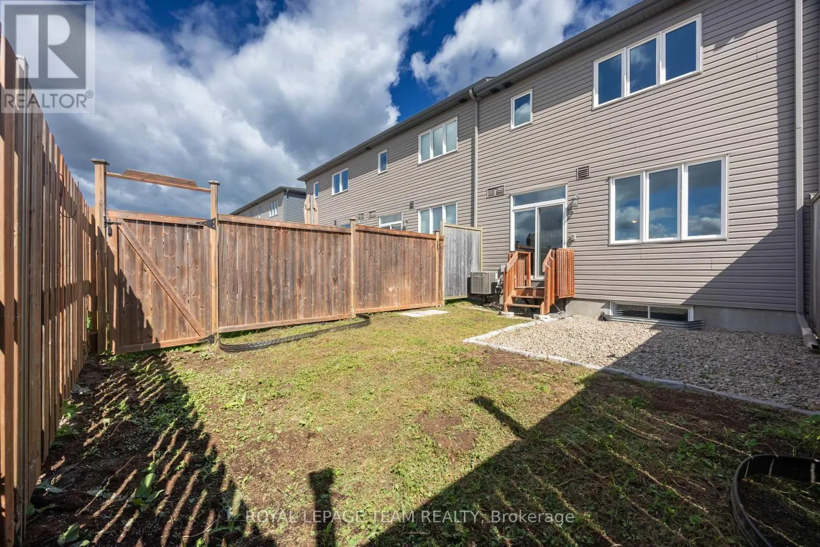 183 BANDELIER WAY