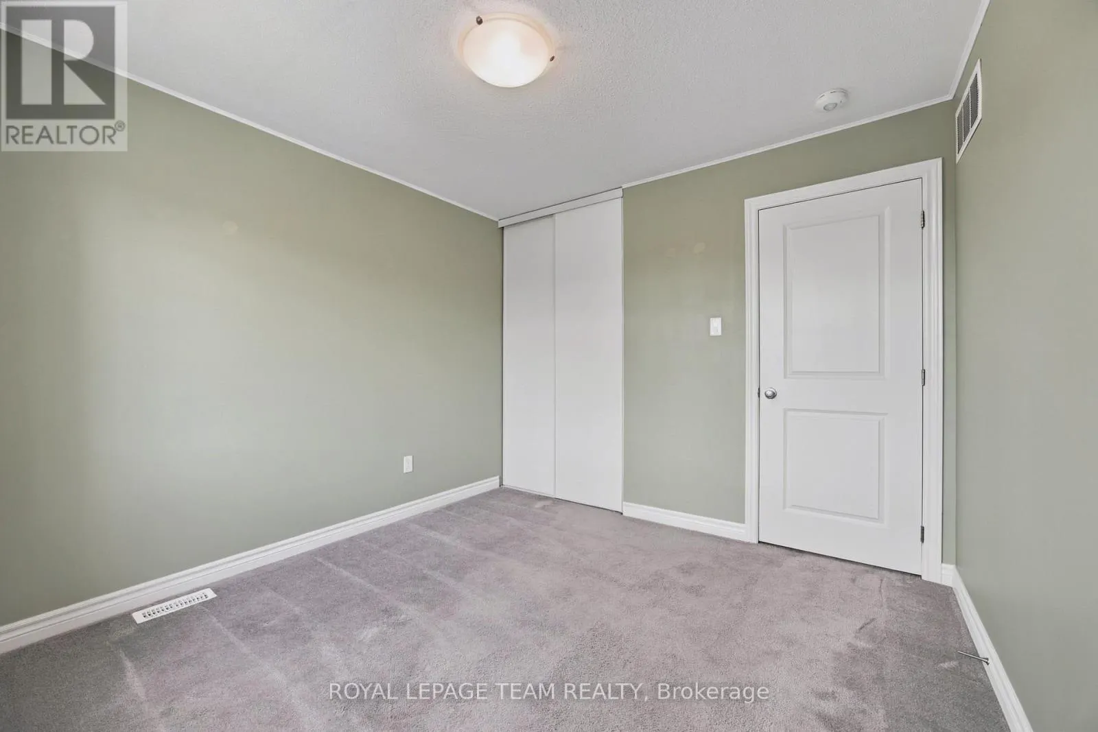 183 BANDELIER WAY