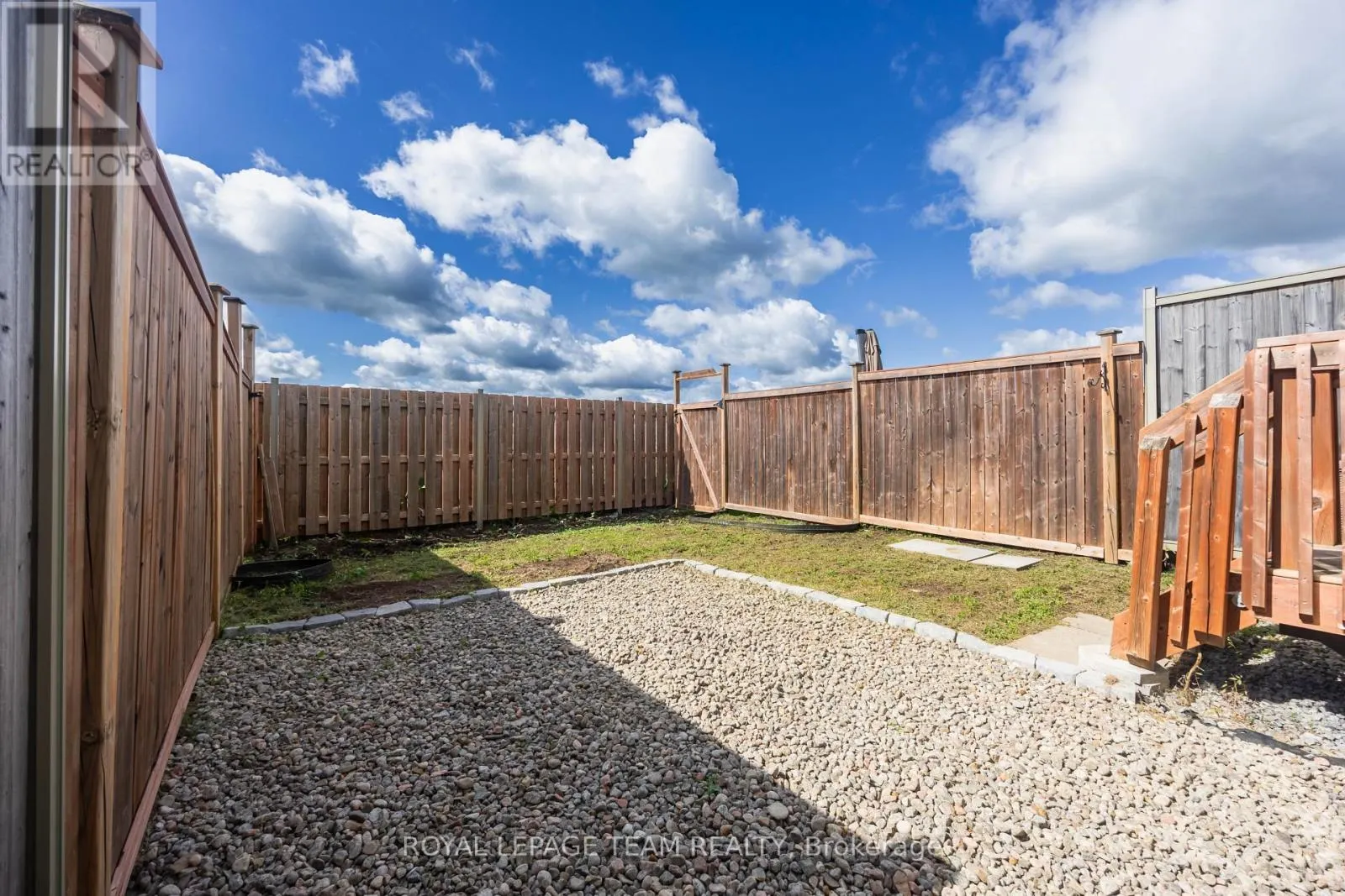 183 BANDELIER WAY