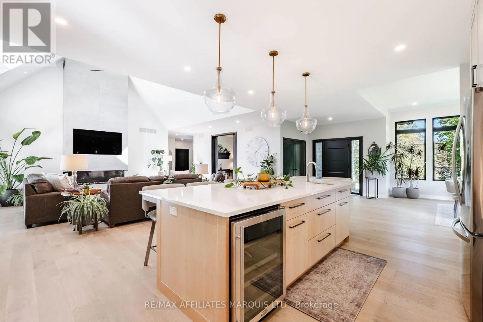 20468 PATRICIA LANE