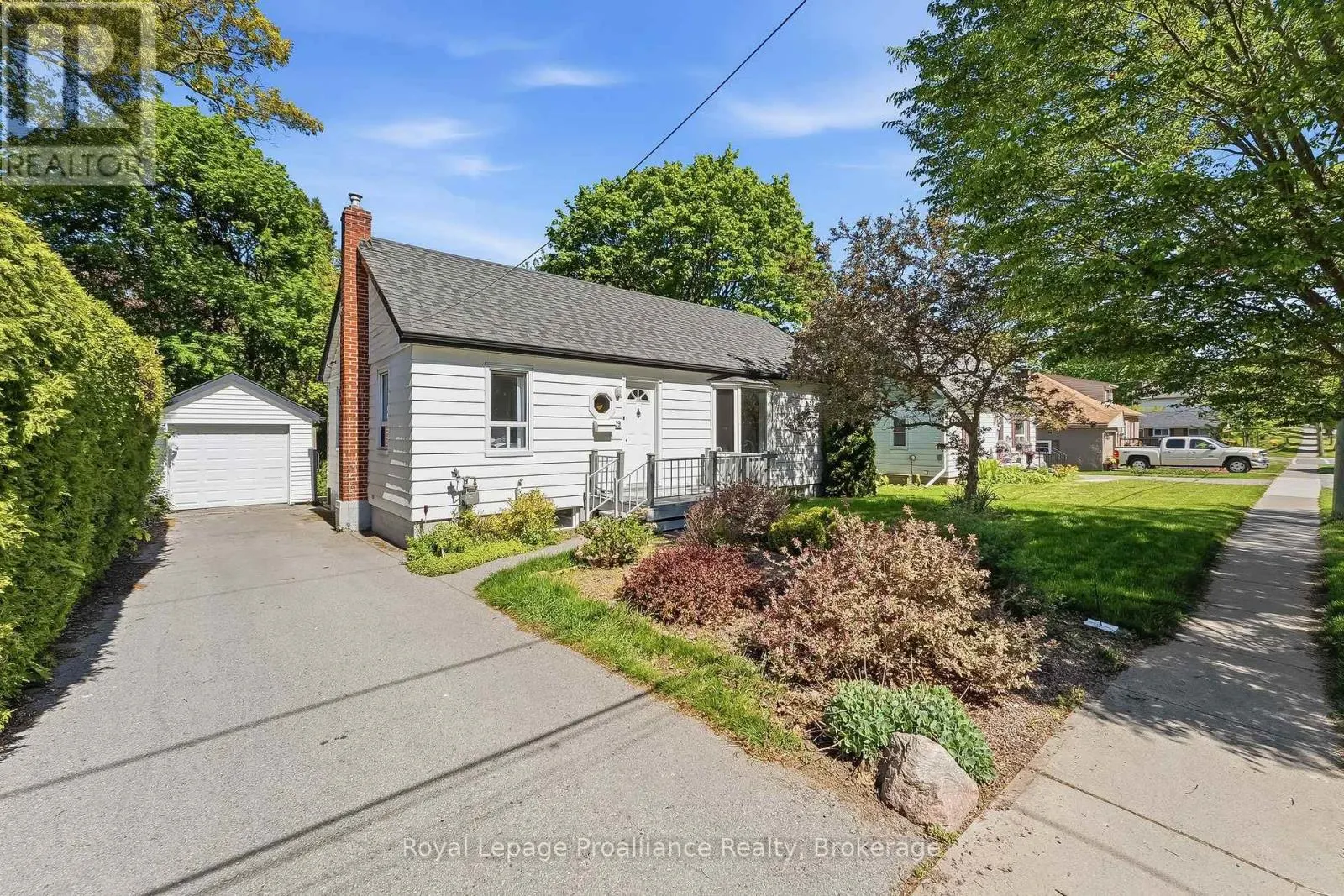 29 BRAMLEY STREET S