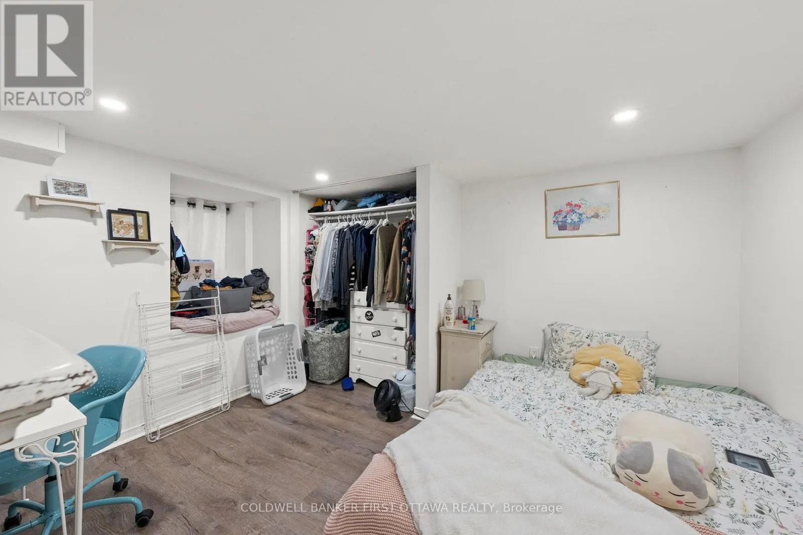 277 ARLINGTON AVENUE