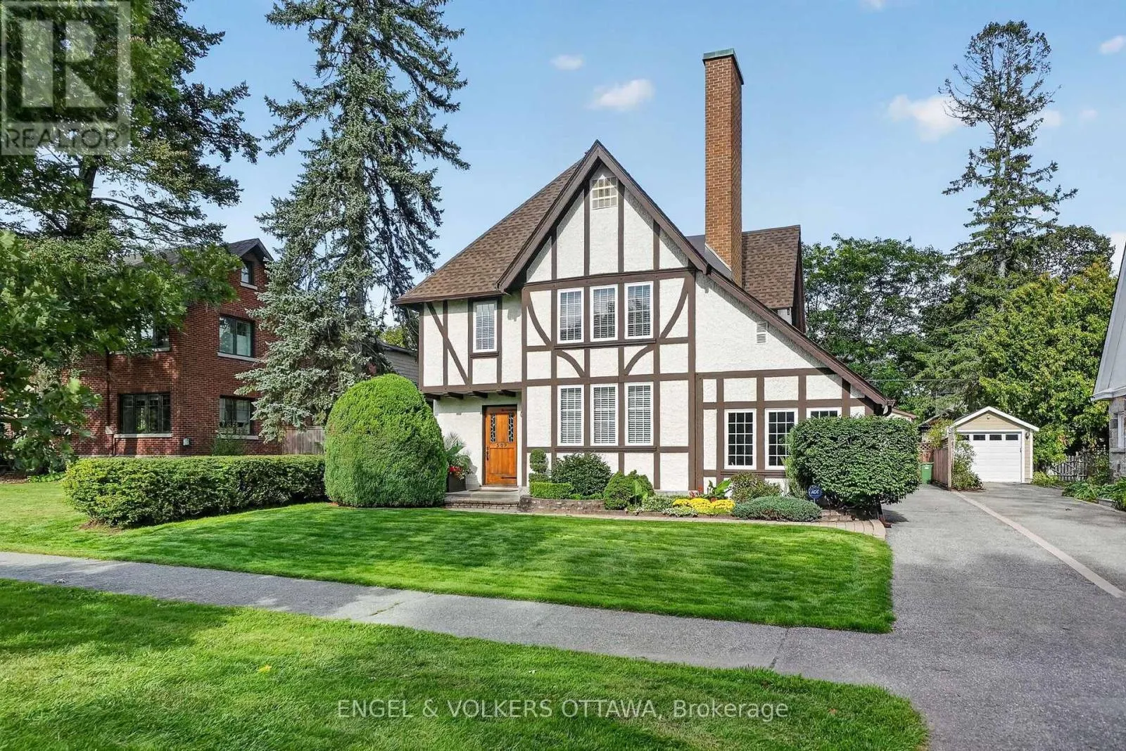 509 ISLAND PARK DRIVE