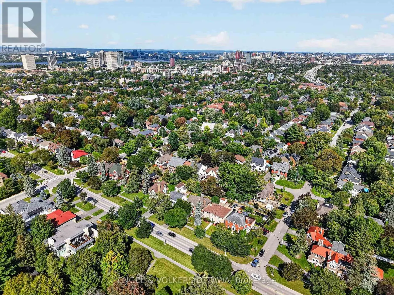 509 ISLAND PARK DRIVE