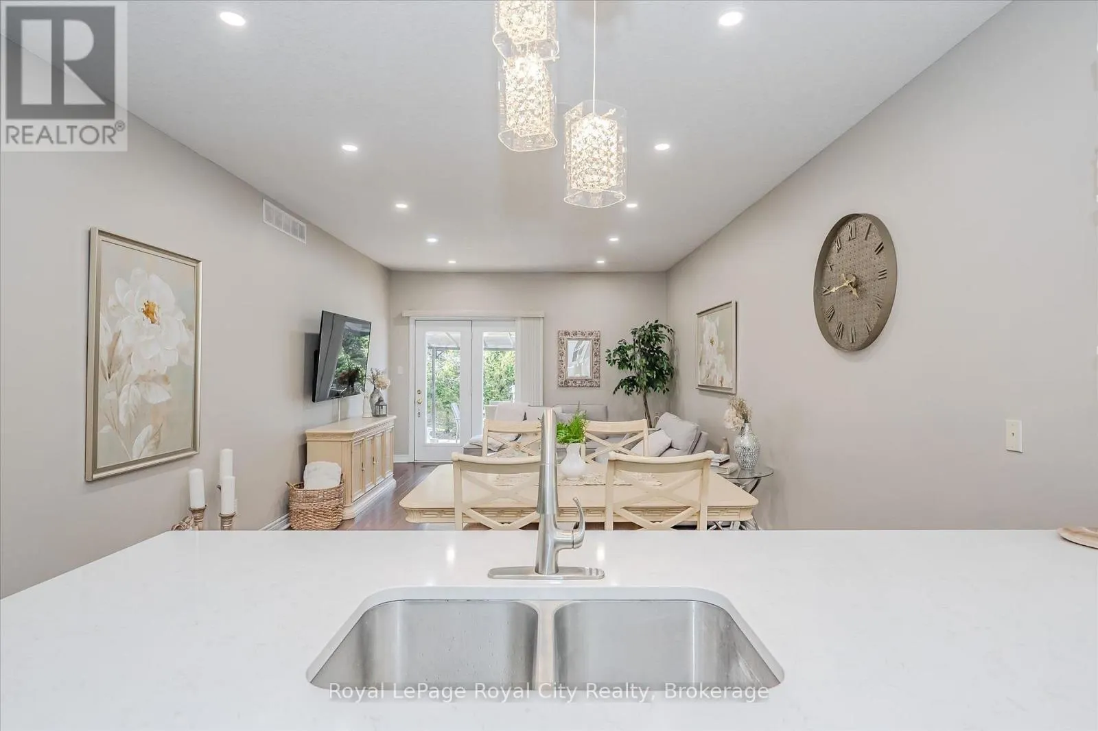 291 BAMFORD DRIVE