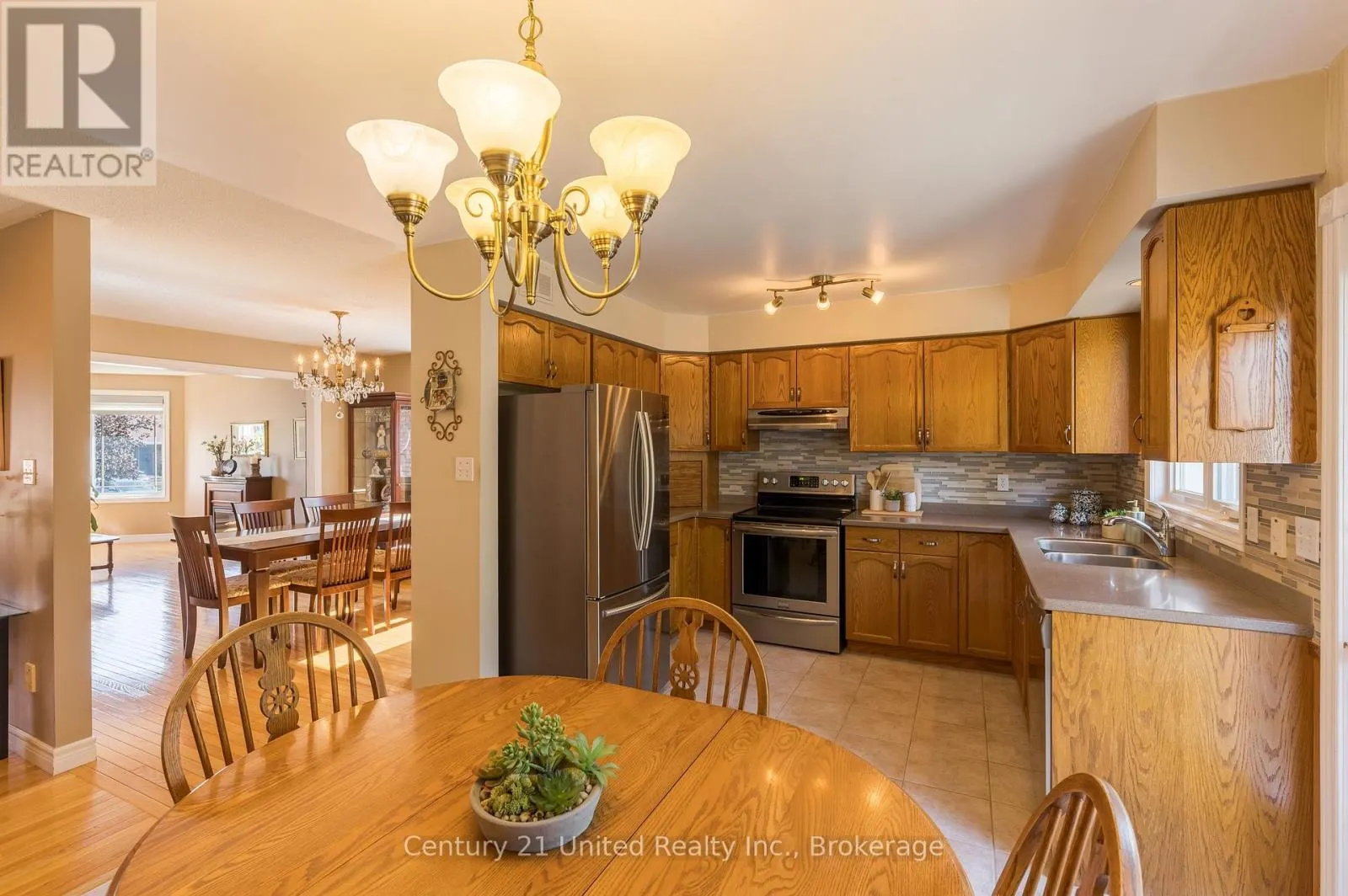 1441 HETHERINGTON DRIVE
