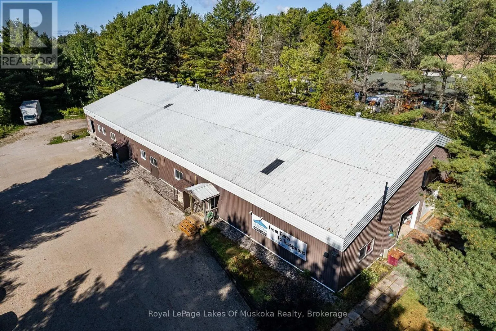 11 GRAY ROAD