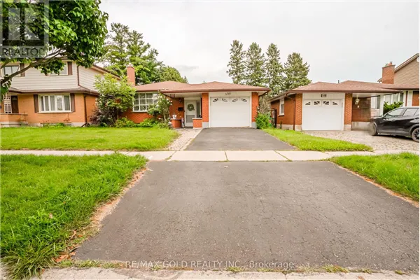 55 RAMBLEWOOD WAY