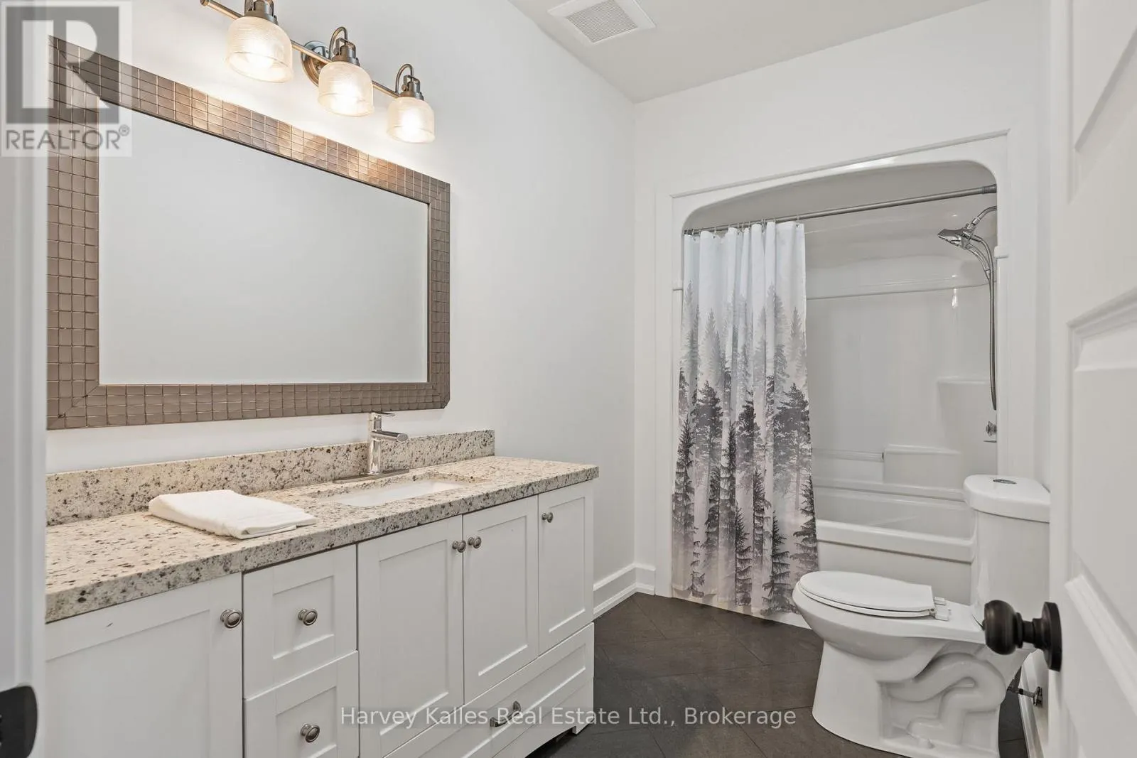 2787 MUSKOKA 118 ROAD W