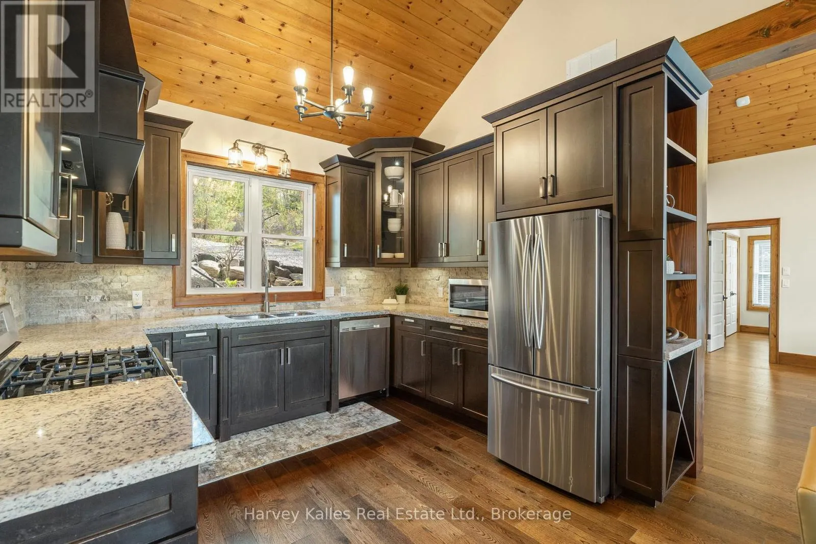 2787 MUSKOKA 118 ROAD W