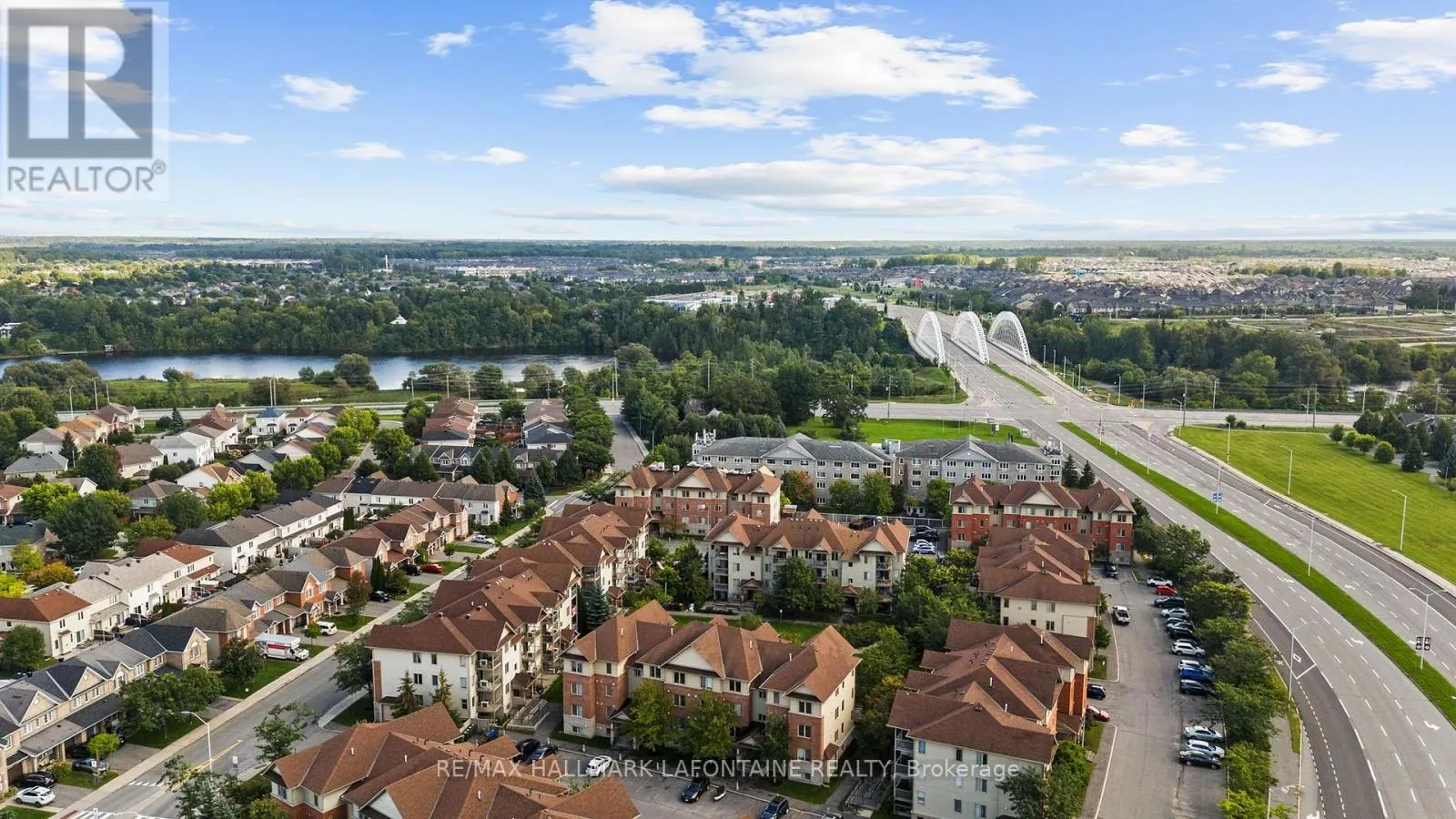 7 - 585 STONEFIELD PRIVATE