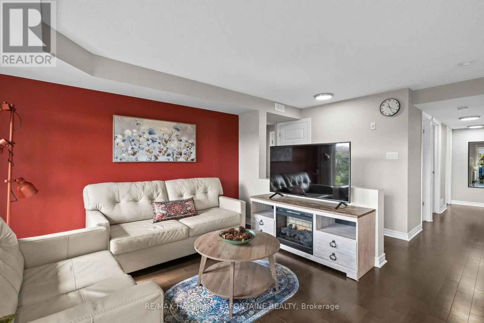 7 - 585 STONEFIELD PRIVATE