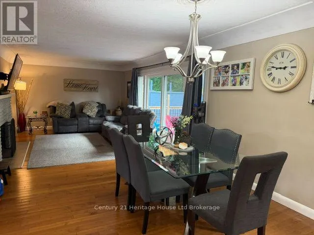 31 PARKWOOD DRIVE