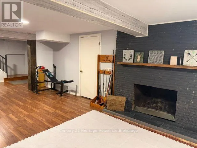 31 PARKWOOD DRIVE